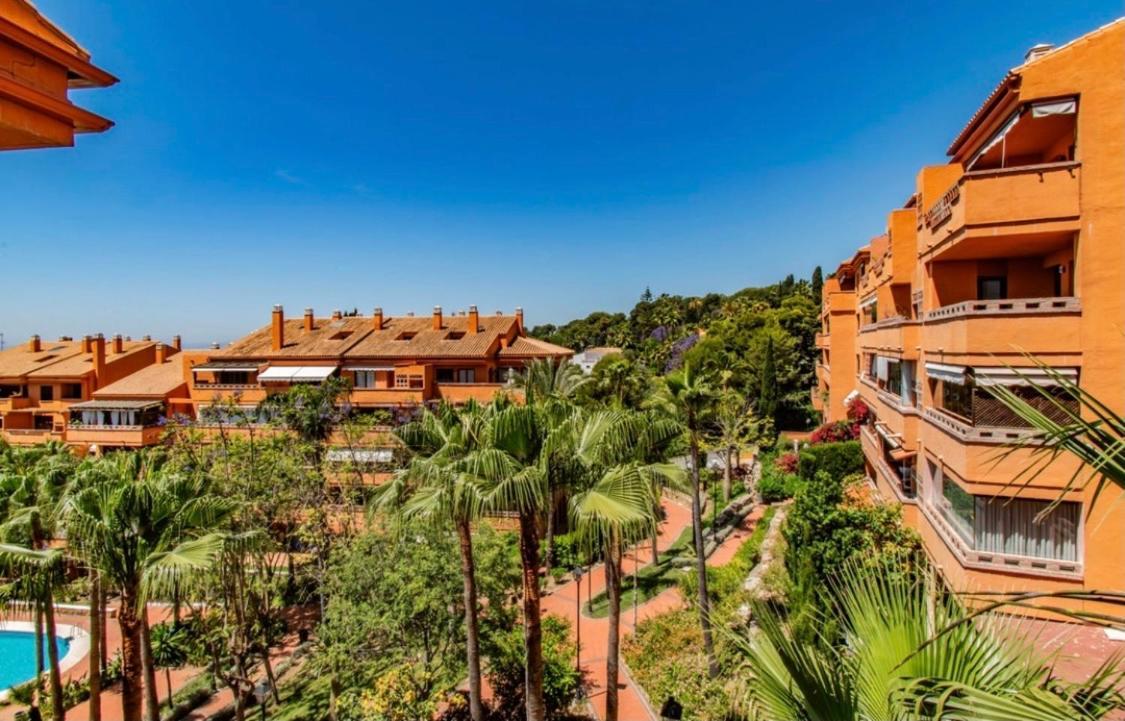 Apartamento Milla De Oro Marbella Bagian luar foto
