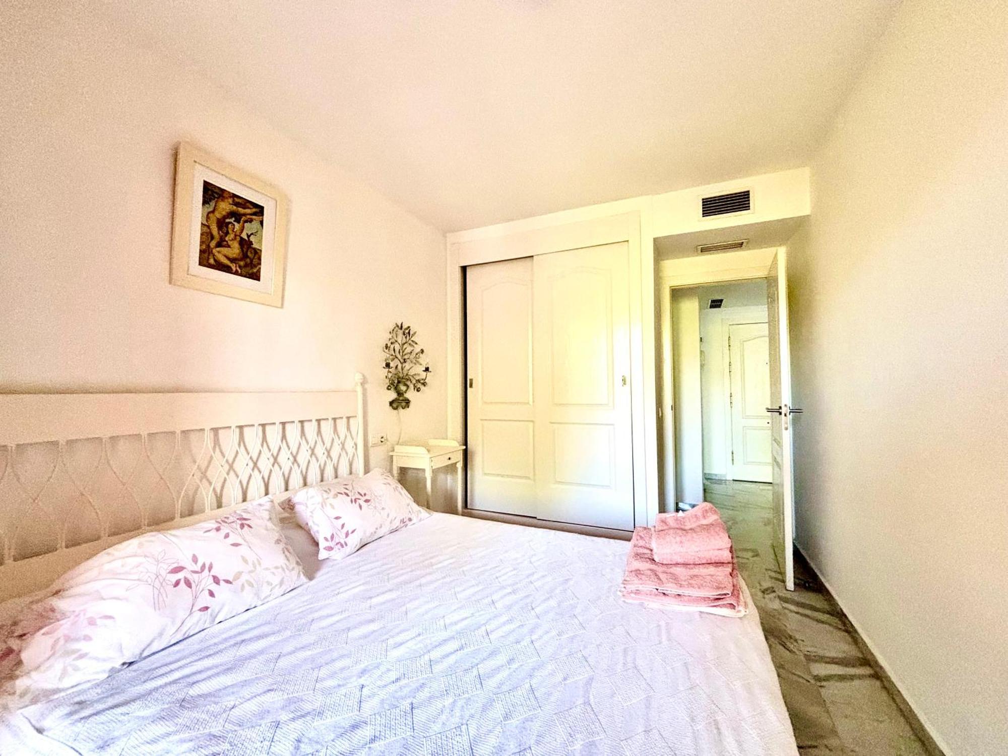 Apartamento Milla De Oro Marbella Bagian luar foto