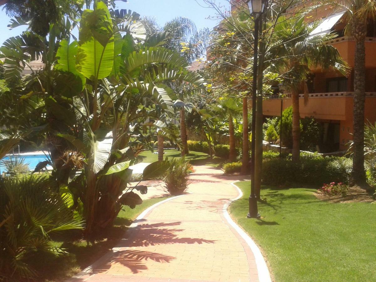 Apartamento Milla De Oro Marbella Bagian luar foto