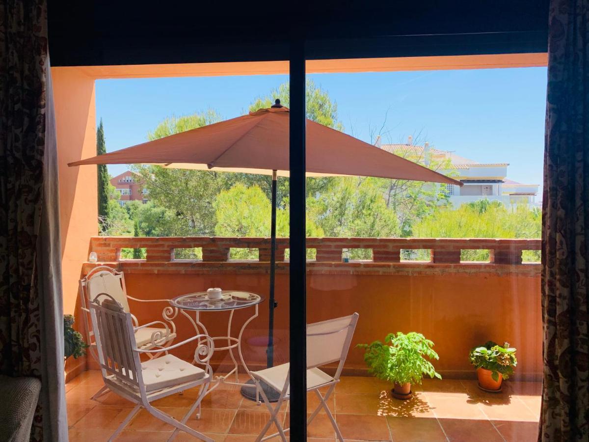 Apartamento Milla De Oro Marbella Bagian luar foto